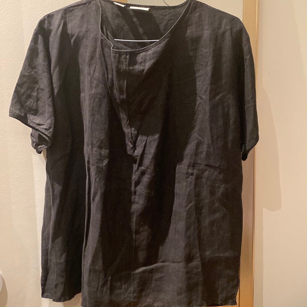 Unisex black 100% linen top Valentino